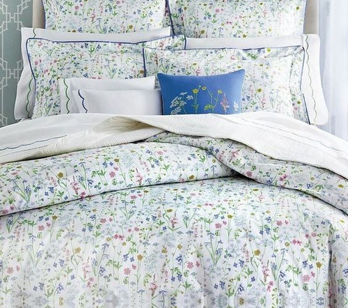 Nwt new yves - new, delorme
