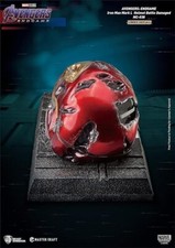 Avengers Endgame statuette Master Craft Iron Man Mark50 Helmet Battle Damaged