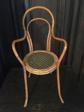 ANCIENNE CHAISE DE POUPEE EN