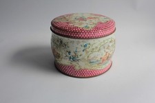 Boîte à biscuit tôle