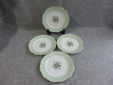 4 assiettes à dessert