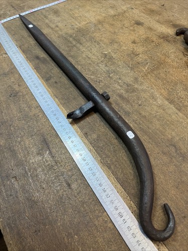 Old tool outil ancien paroir - outil, ancien,