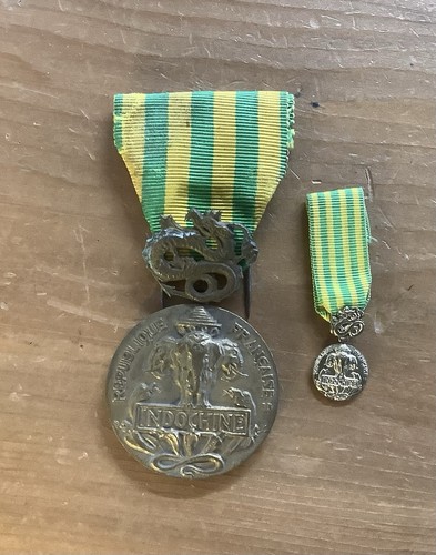 Medaille commémo la - commÉmo,