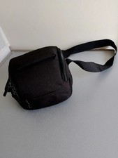 sacoche bandoulière Tucano pour appareil photo ou camescope