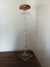 Original Porte Chapeau Ancien Présentoir Bois Et Plexiglass ?