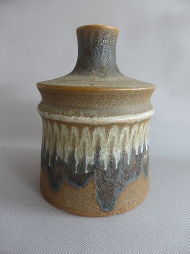 Tres beau vase - tres, en