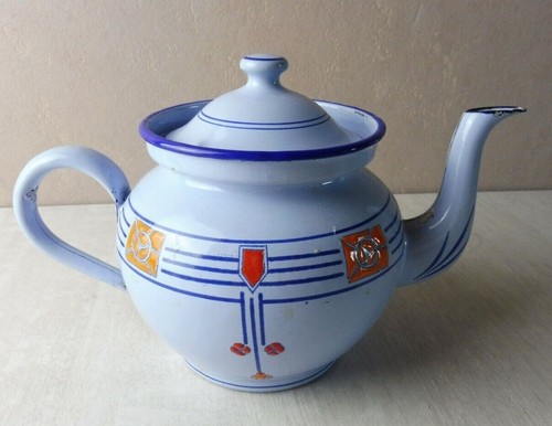 Ancienne théière émaillée