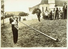 Photo Presse ORRIOS Ca 1930 Joueur de cor des Alpes suisses