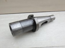 cône de fraisage SA40 douille de réduction avec lumière vers cône morse 4 (n46)