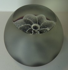 Sulfure presse papier