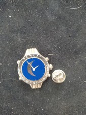 Pin's pin pins Montre watch