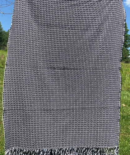 IKEA Vilmie Rund Plaid Throw
