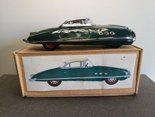 Voiture en tôle MS 208 moteur