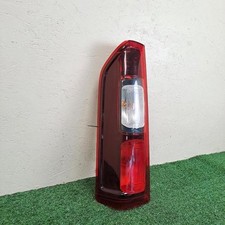 Feu arriere principal gauche