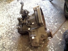 BOITE DE VITESSES VW Polo IV (9N1/2/3) Hatchback 1.9 SDI (ASY) 2003 02T301103M