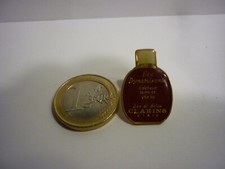 pin's Clarins / Eau