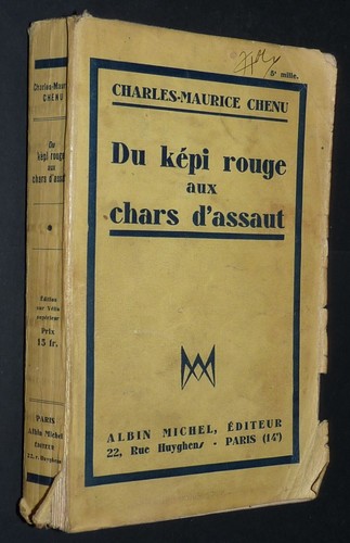 Kepi rouge aux chars - du,