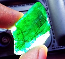 71,05 Ct Émeraude Naturelle