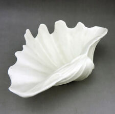 WEDGWOOD  vintage coupe