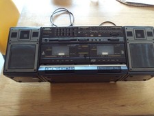 Ancien Poste Radio Cassette SABA Portable Son Vintage année 1980