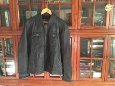 BLOUSON VINTAGE GUESS EN CUIR NOIR TAILLE L .