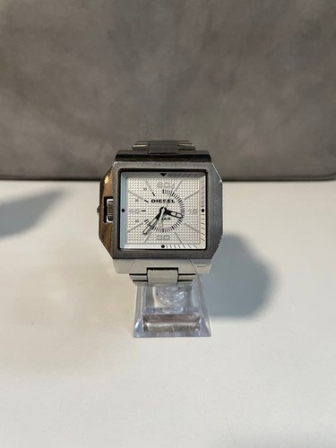 Montre bracelet quartz - montre-bracelet, à