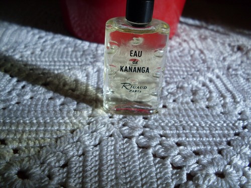 Miniature parfum eau de - de, "eau