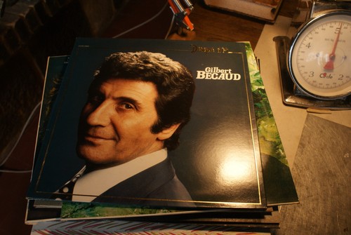 Gilbert becaud disque d - :, d'or