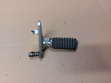 platine pilote droit avec cale-pied origine HONDA 125 SHADOW VT 1999 à 2007