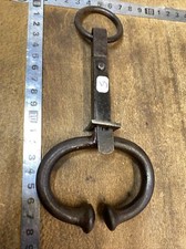 N. 5 outil  ANCIENNE MOUCHETTE A BOEUF - TAUREAU  AGRICOLE TIRE BOEUF pince nez