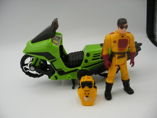 Kenner 1985 mask - kenner,