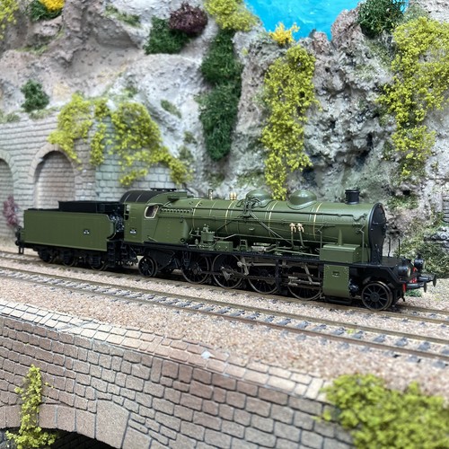 Locomotive vapeur 141 - , 331