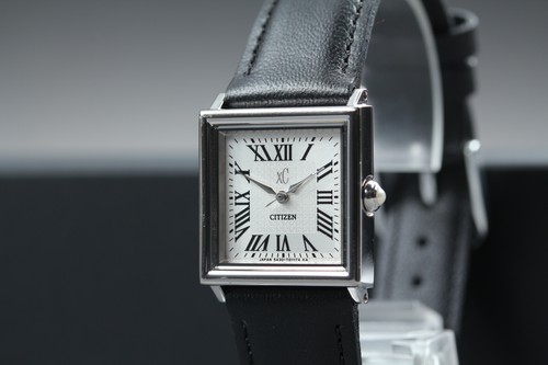 Montre femme vintage 2004