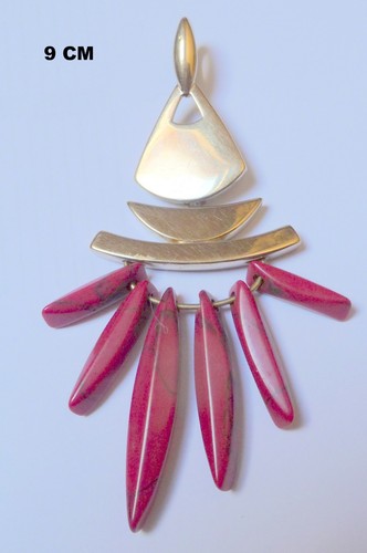 Superbe pendentif forme