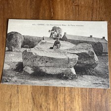 Postcard Cpa - Carnac - Les Alignements Du Ménec - La Pierre Résonnante