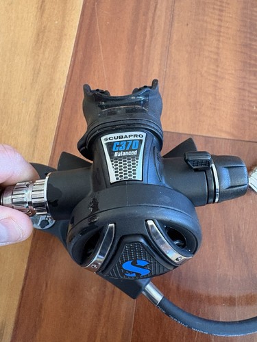 Scubapro mk11 first stage - mk11,