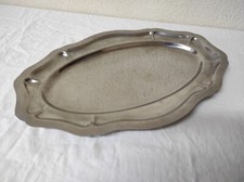 Plat de service ovale en inox  39,5 x 27cm