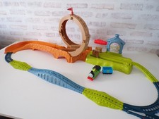 Circuit de train looping - Thomas et ses amis - TBE
