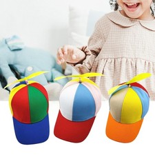 Chapeau à hélice arc-en-ciel