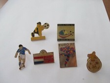 ANNÉES 90 PINS PIN'S 6 SUR LE FOOTBALL EURO 92 N10 FRANCE 98 VILLEMOISSON ITALIE