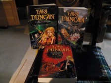 LOT de 3 Livres Romans - Tara