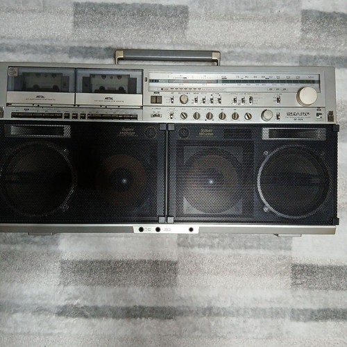 Sharp 909 vintage boombox - gf-909,