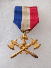 POMPIERS INSIGNE RUBAN