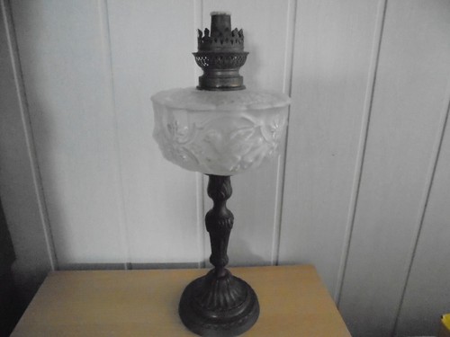 Grande lampe pétrole - lampe,