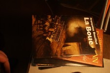 La Boue. Françoise Bouillot. Roman éditions France Loisirs