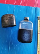 James Dixon: Flasque anglaise métal argenté ? et cuir, voyage, whisky. EB 010