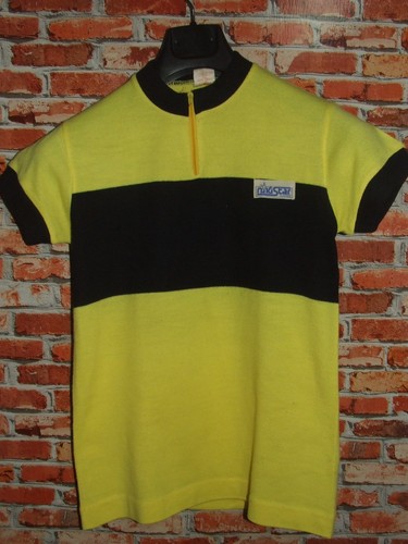 Bibliotheque erotique maillot - bibliotheque,