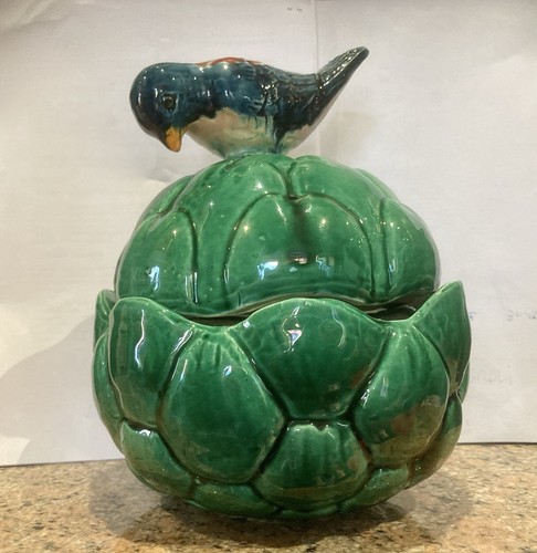 Artichaut avec oiseau - avec, en