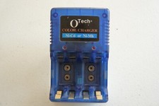 Chargeur d'accus Ni-MH et Ni-Cd tailles AA - AAA - 9V