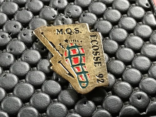 Pins pin badge - pins,